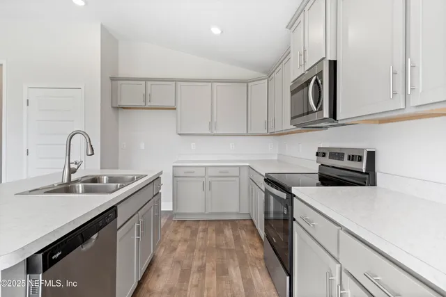 $293,700 | 8328 Helmsley Boulevard, Jacksonville, FL 32219