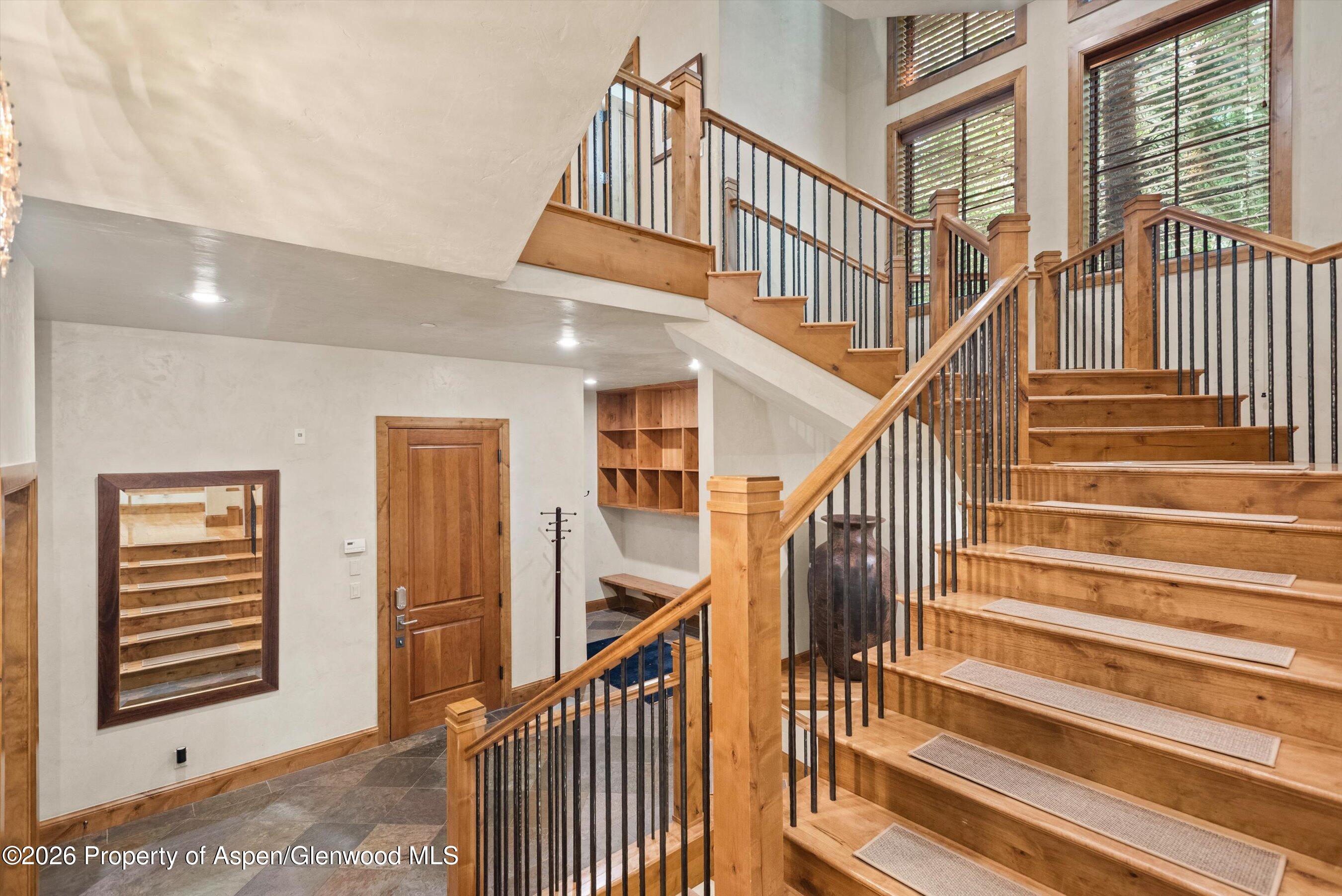 64 Prospector Road, Unit 7 Aspen, CO 81611 - Photo 37 of 49 36-64ProspectorRd_06192026_036