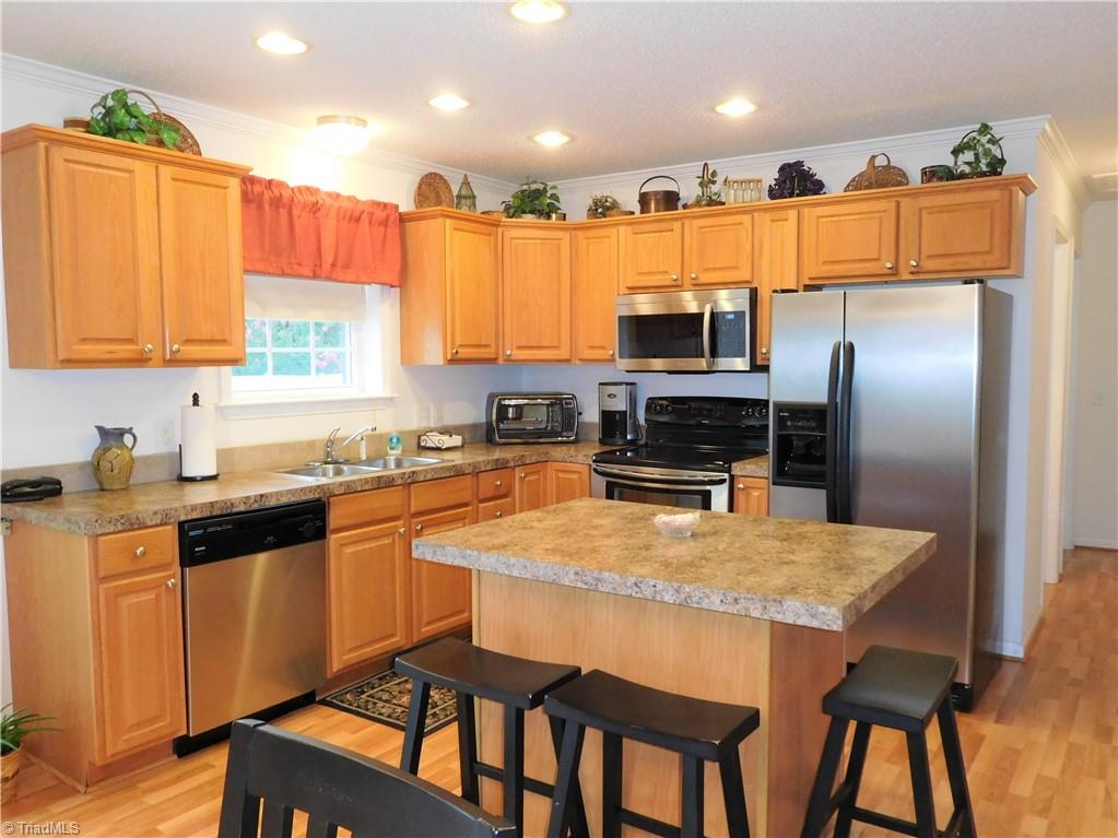 548 Reece Road Winston-Salem, NC 27107 - Photo 5 of 21 Gallery Image 5