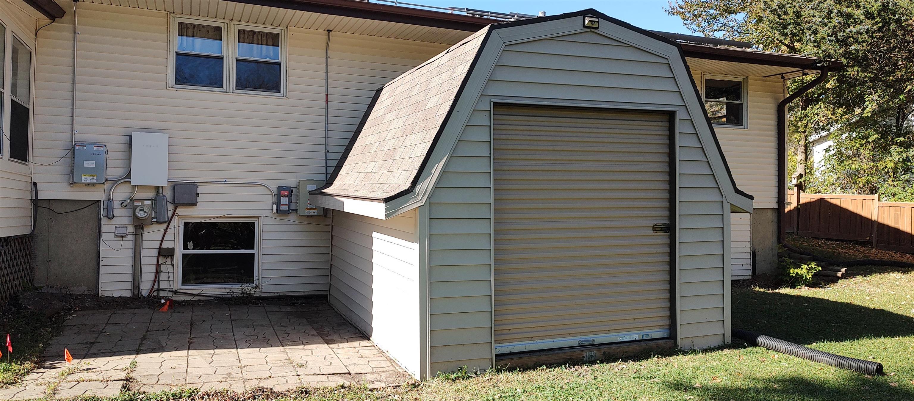 4466 Brookdale Road Rockford, IL 61109 - Photo 11 of 43 a view of a house with a door