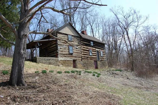 $150,000 | 330 Ridgewood Drive, Fredericktown, PA 15333