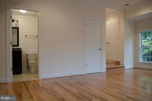 8394 Idylwood Road Vienna, VA 22182 - Photo 25 of 29 Bedroom