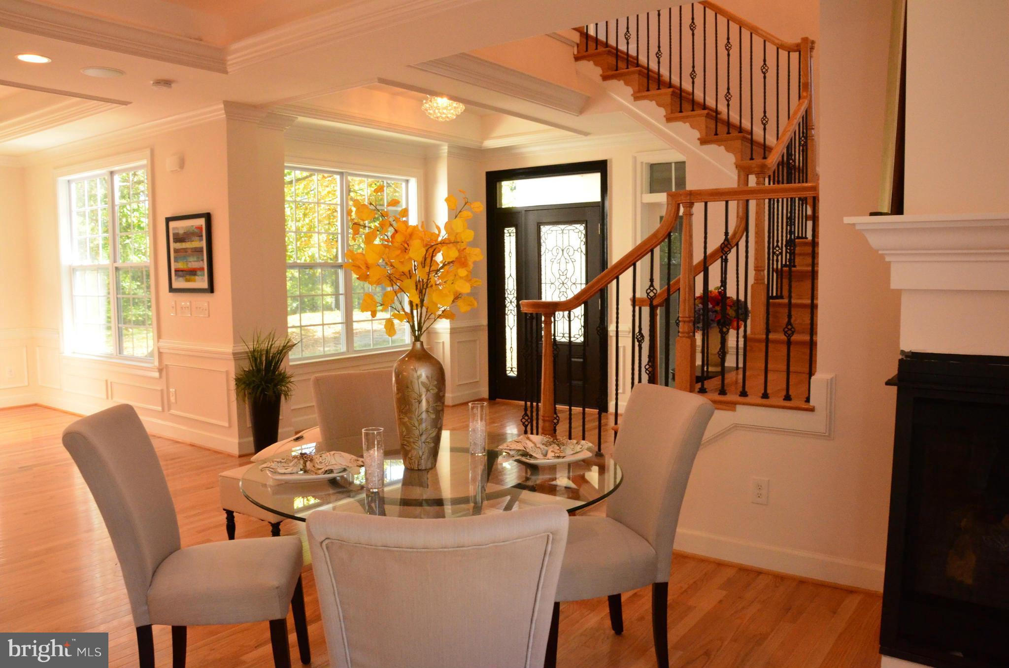 8394 Idylwood Road Vienna, VA 22182 - Photo 5 of 29 Interior (General)