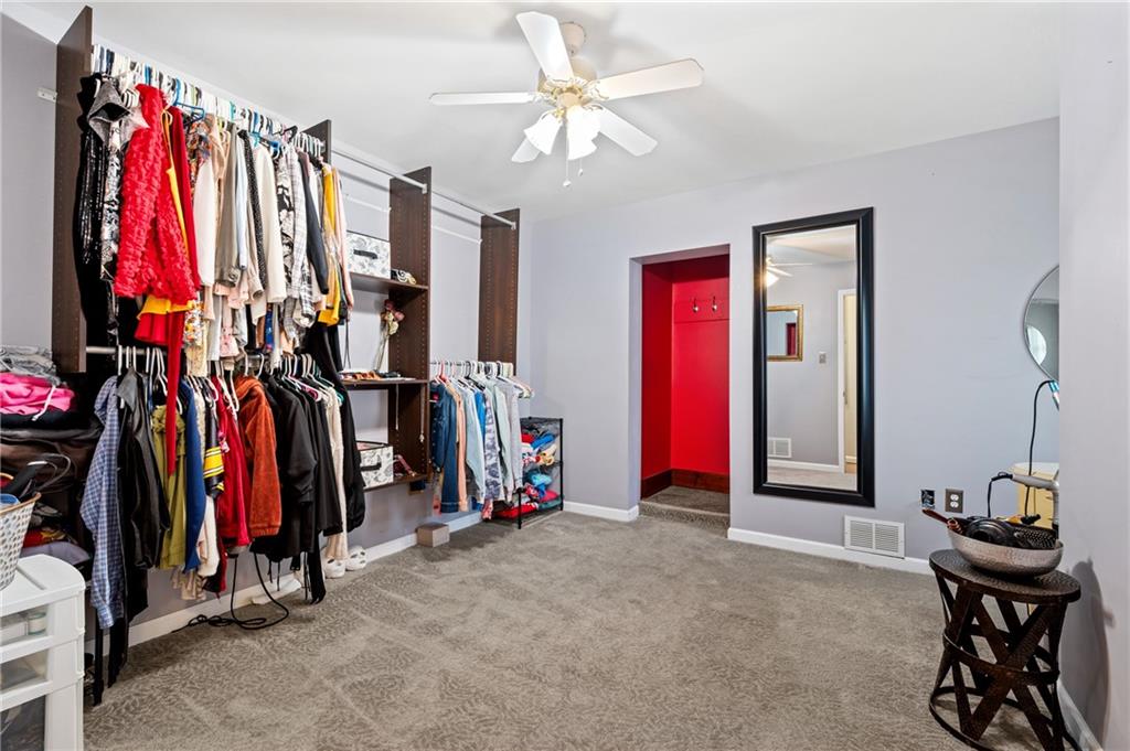 618 Soose Road Pittsburgh, PA 15209 - Photo 27 of 39 Gallery Image 27