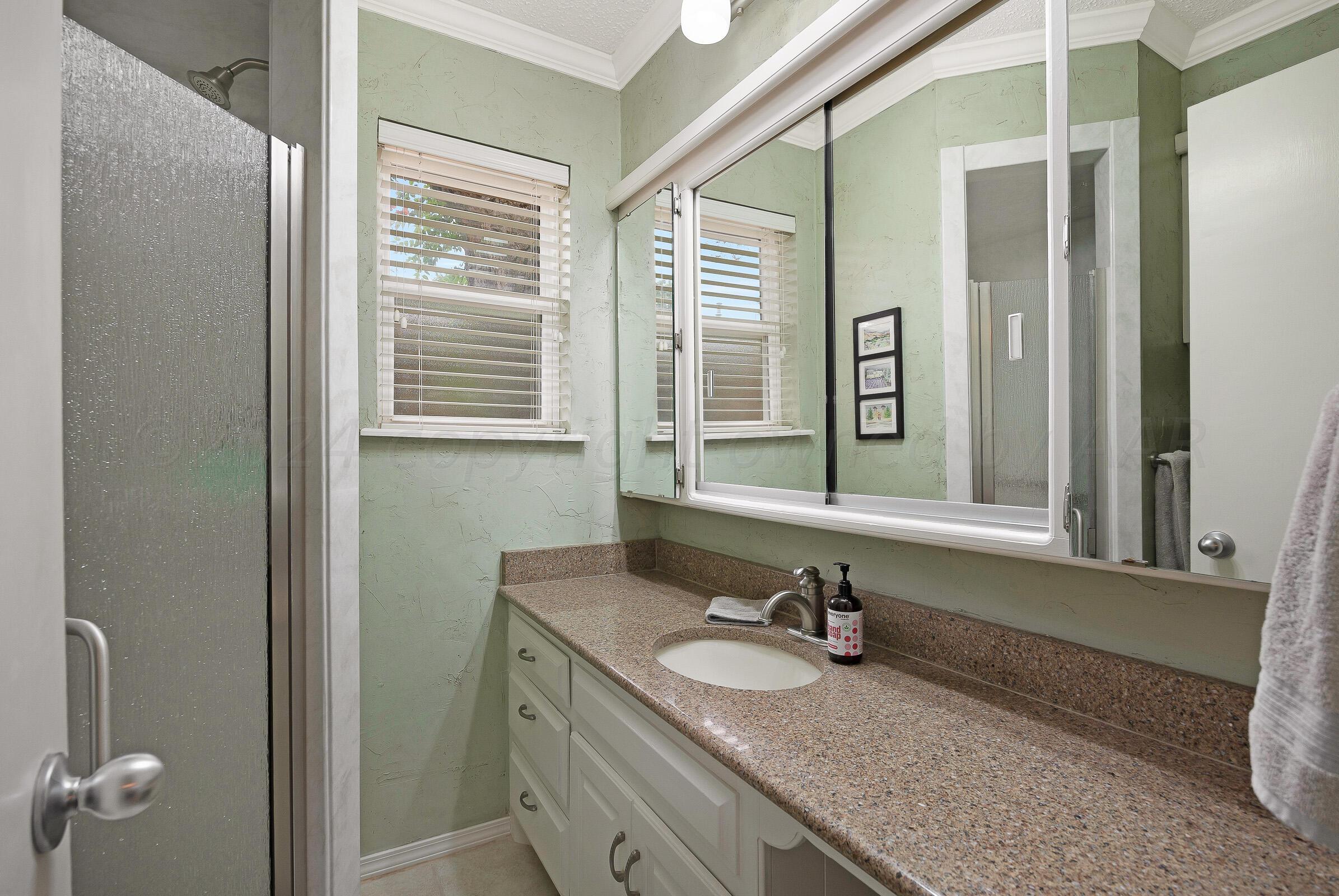 7413 Holyoke Trail Amarillo, TX 79121 - Photo 15 of 24 016_Master Bathroom