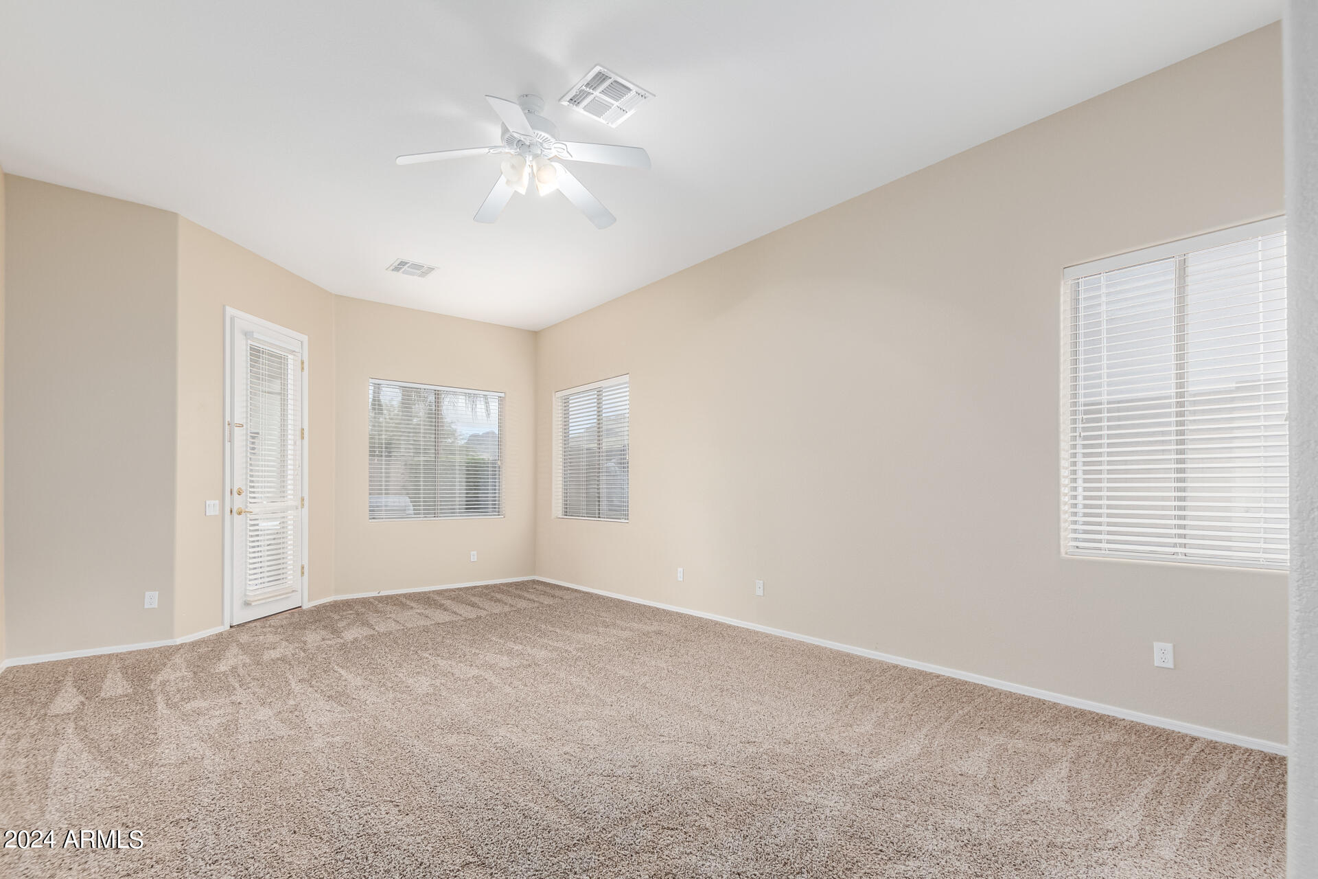 6530 West Chester Road Glendale, AZ 85310 - Photo 12 of 14 12-Chester