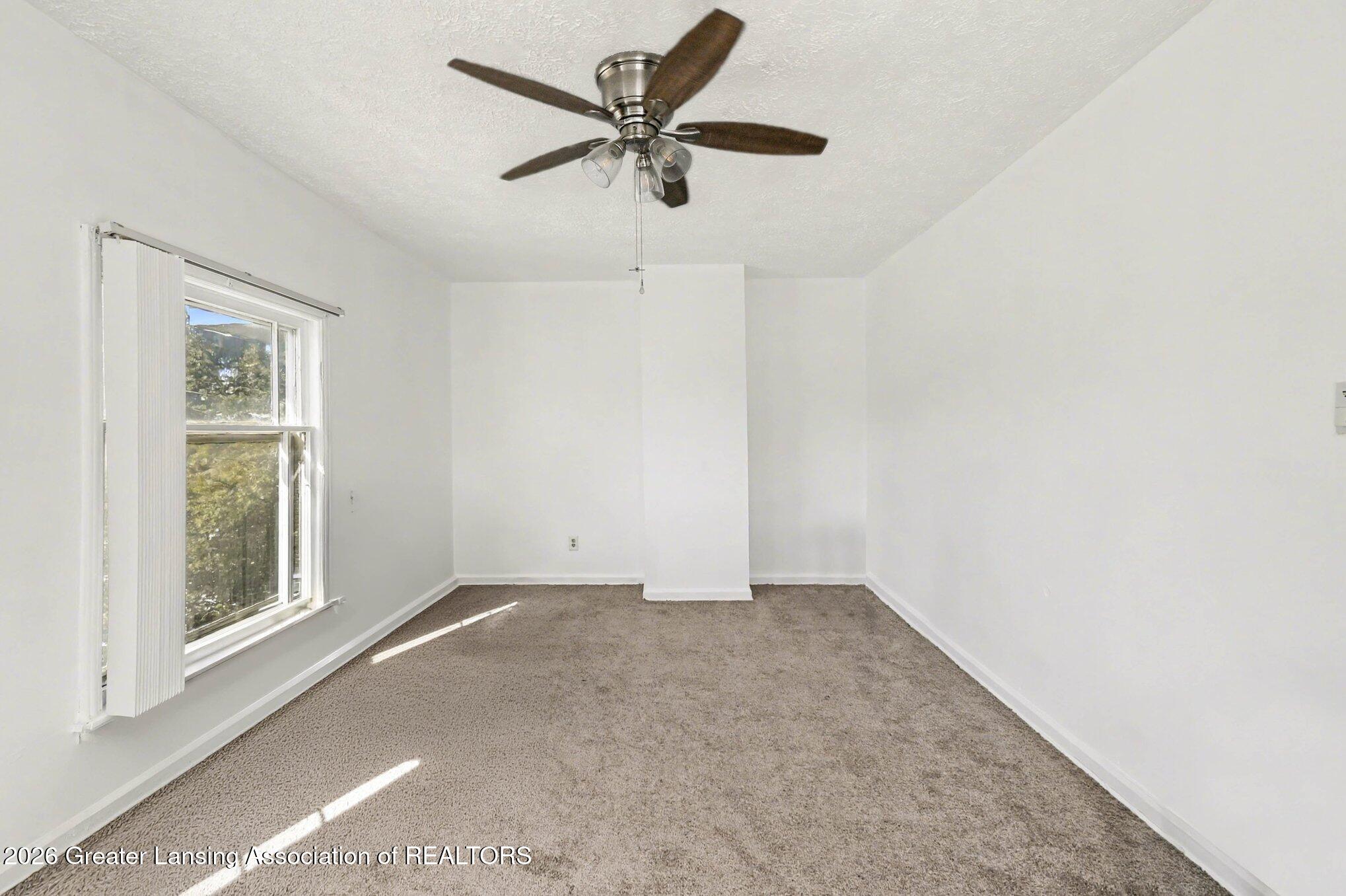 514 North Walnut Street Lansing, MI 48933 - Photo 14 of 30 016_file_8698