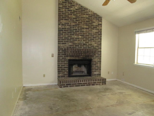 112 Sunrise Road North Charleston, SC 29418 - Photo 4 of 10 427