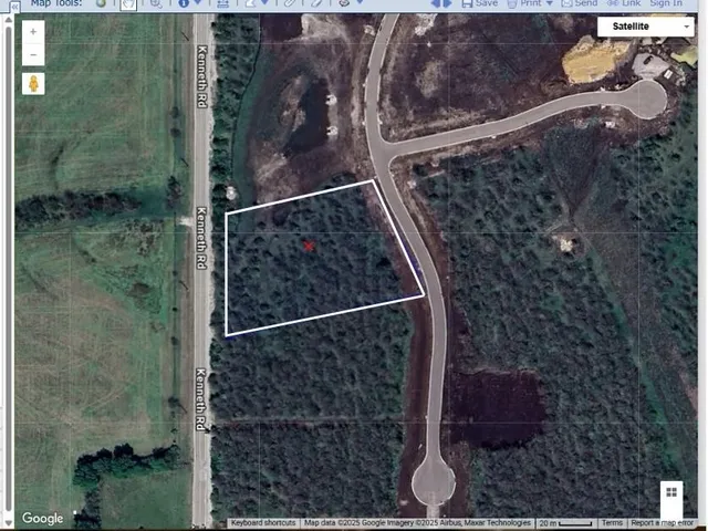 $750,000 | 17420 Galloway Drive, Stilwell, KS 66085