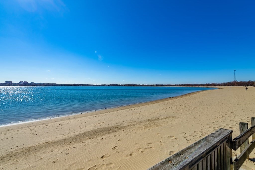 199 I Street, Unit 199 Boston, MA 02127 - Photo 16 of 19