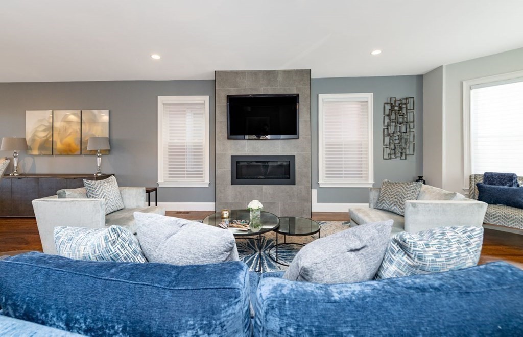 199 I Street, Unit 199 Boston, MA 02127 - Photo 4 of 19