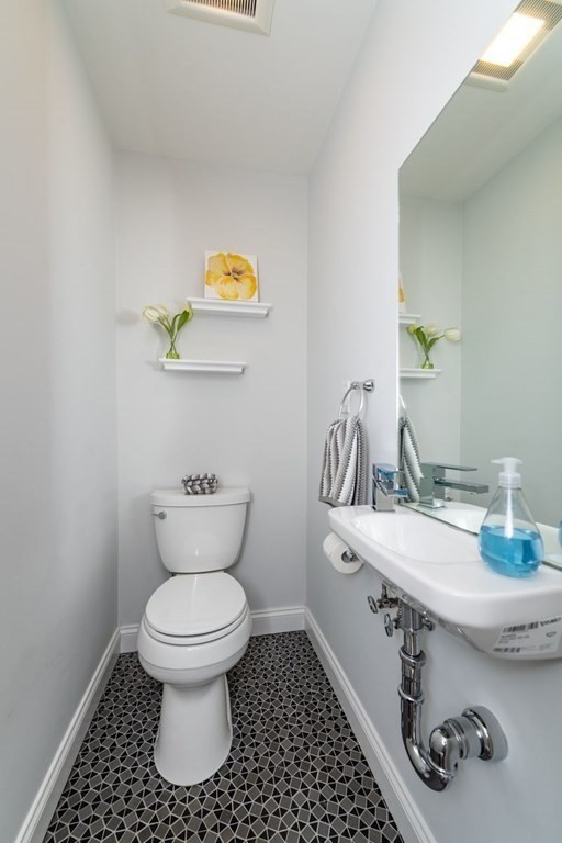 199 I Street, Unit 199 Boston, MA 02127 - Photo 8 of 19