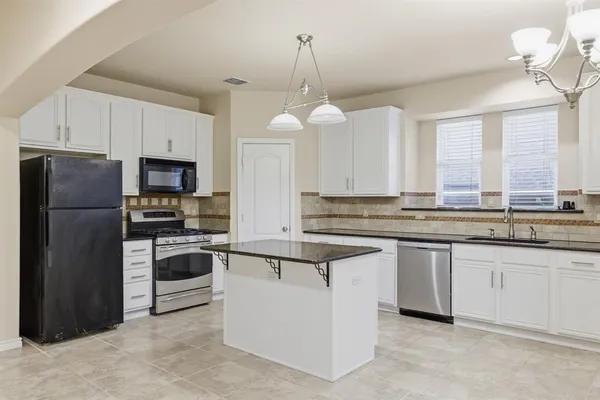 $430,000 | 9021 Morning Meadow Drive, Fort Worth, TX 76244