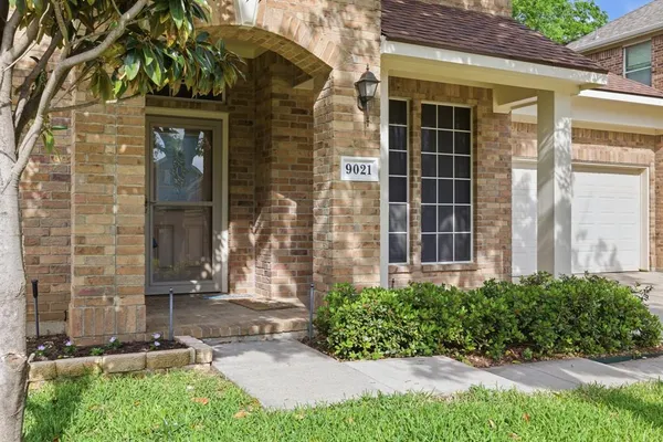 $430,000 | 9021 Morning Meadow Drive, Fort Worth, TX 76244