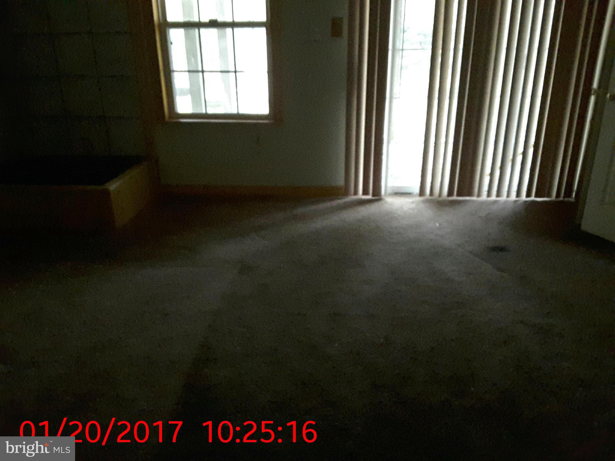 2406 Beaver Crossing Road Edgewood, MD 21040 - Photo 14 of 18 a picture of a room