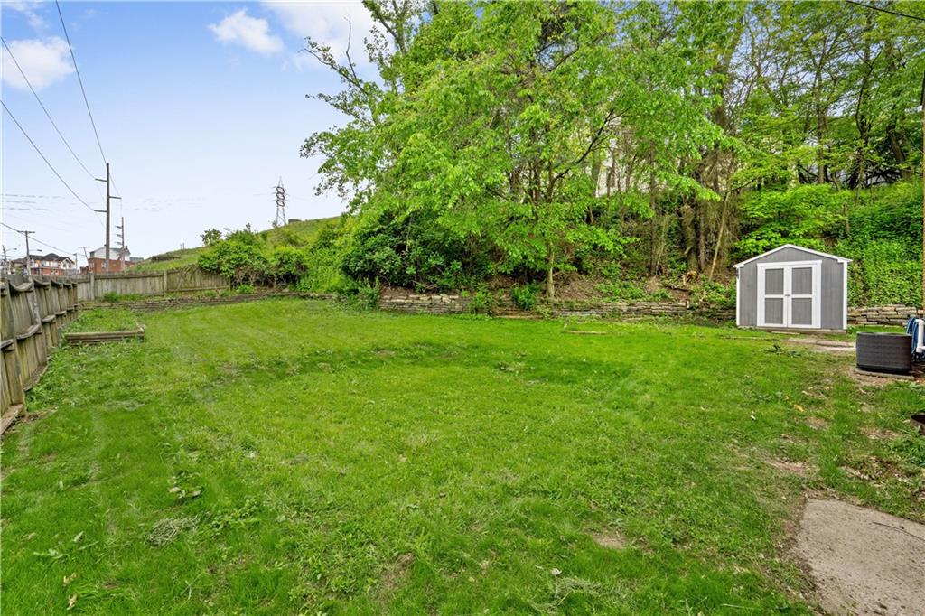1252 Mifflin Road Pittsburgh, PA 15207 - Photo 17 of 18 Gallery Image 17
