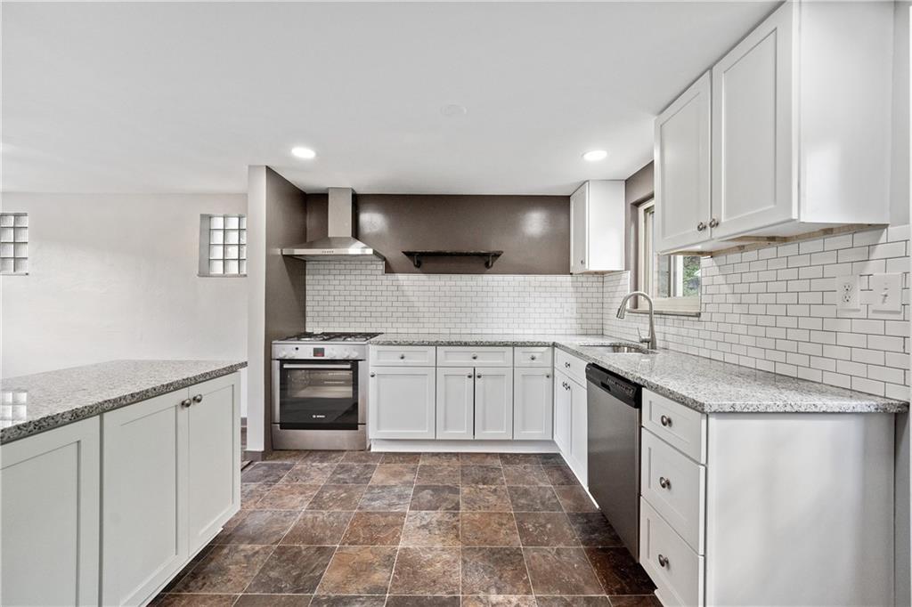1252 Mifflin Road Pittsburgh, PA 15207 - Photo 6 of 18 Gallery Image 6