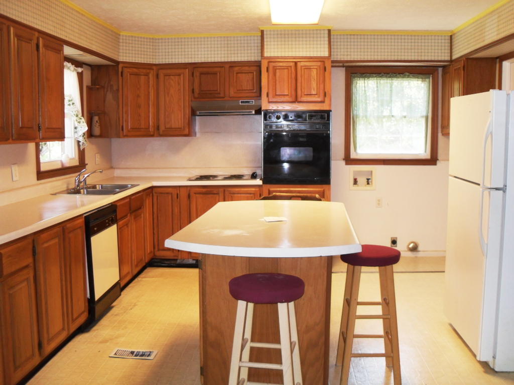 726 Dogwood Lane Rockingham, NC 28379 - Photo 6 of 11 SDC12576