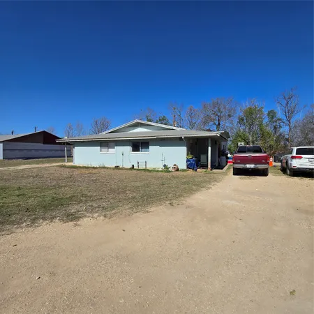 $319,900 | 208 Northwest River Road, Martindale, TX 78655
