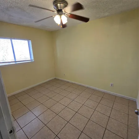 $319,900 | 208 Northwest River Road, Martindale, TX 78655