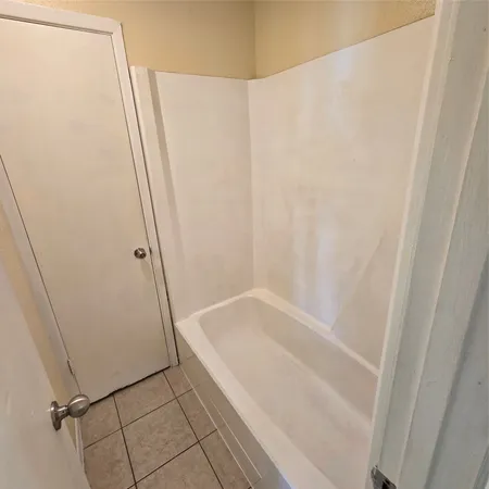 $319,900 | 208 Northwest River Road, Martindale, TX 78655