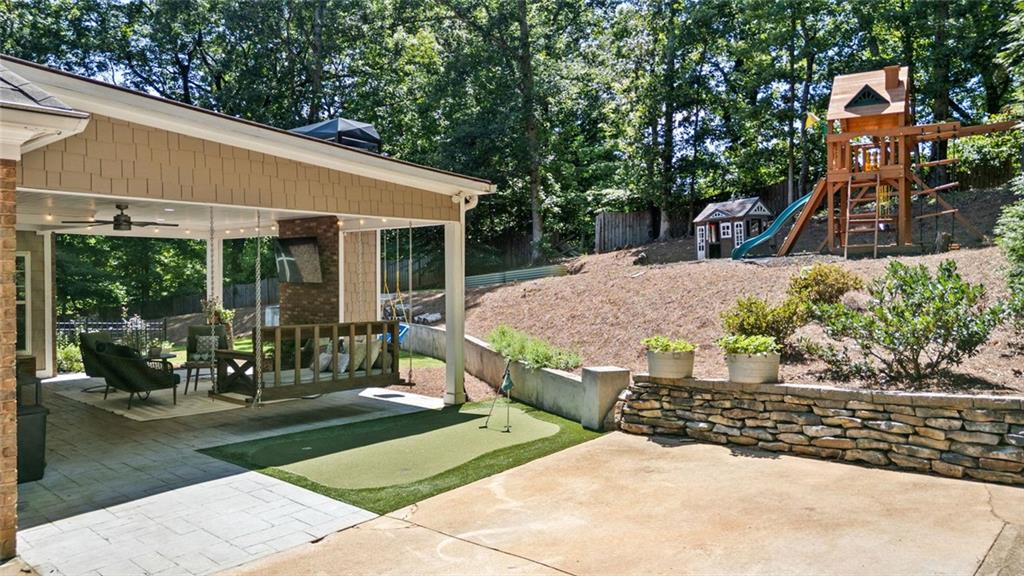 3095 Chattahoochee Trace Gainesville, GA 30506 - Photo 18 of 37 a front view of a house