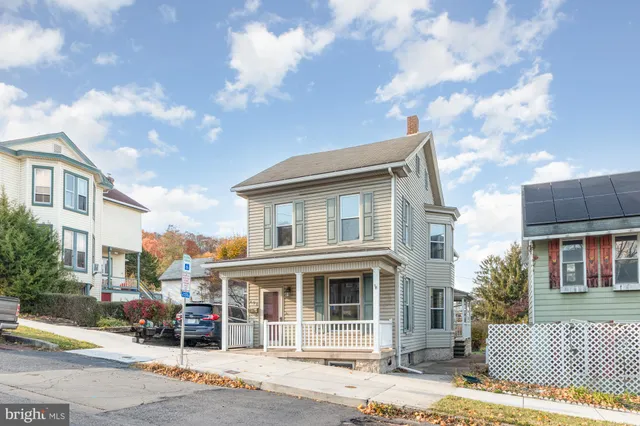 $174,900 | 430 Market Street, Newport, PA 17074