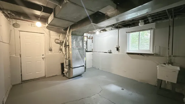 $186,000 | 3004 Longfellow Avenue, Hazel Crest, IL 60429