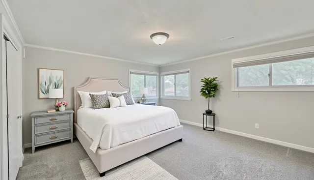 $186,000 | 3004 Longfellow Avenue, Hazel Crest, IL 60429