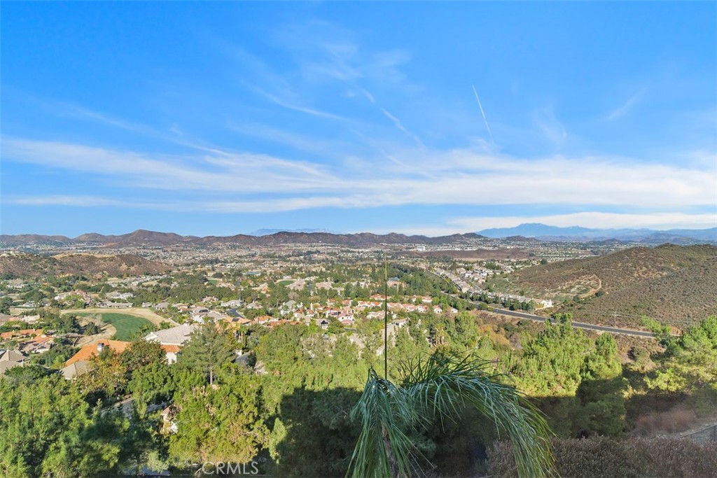 37964 Pinnacle Court Murrieta, CA 92562 - Photo 39 of 47 a view of city and mountain