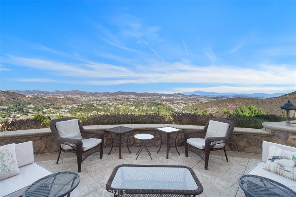 37964 Pinnacle Court Murrieta, CA 92562 - Photo 45 of 47 a view of a city from a terrace