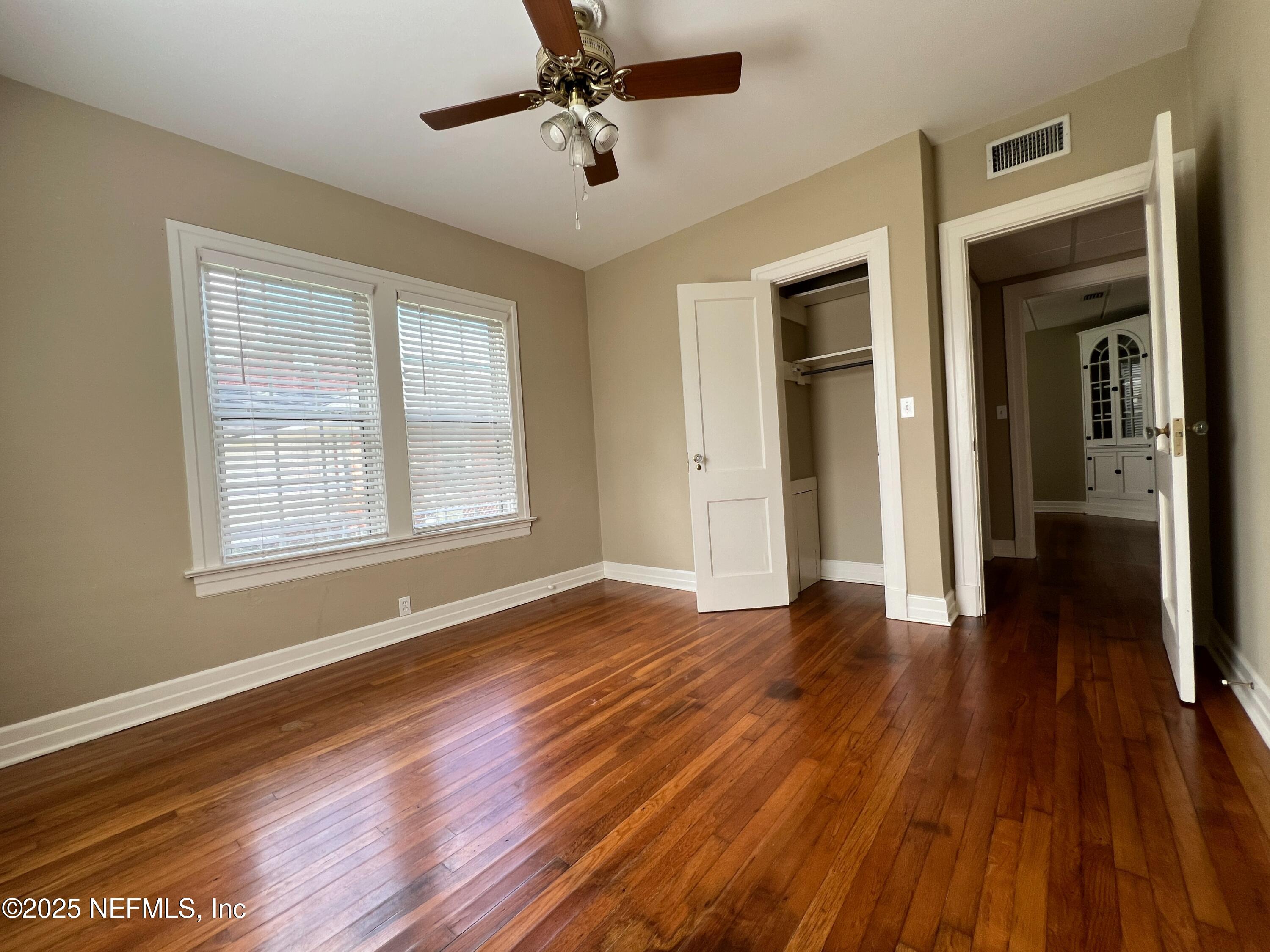 1046 Riviera Street, Unit LOWR Jacksonville, FL 32207 - Photo 8 of 18 IMG_0240