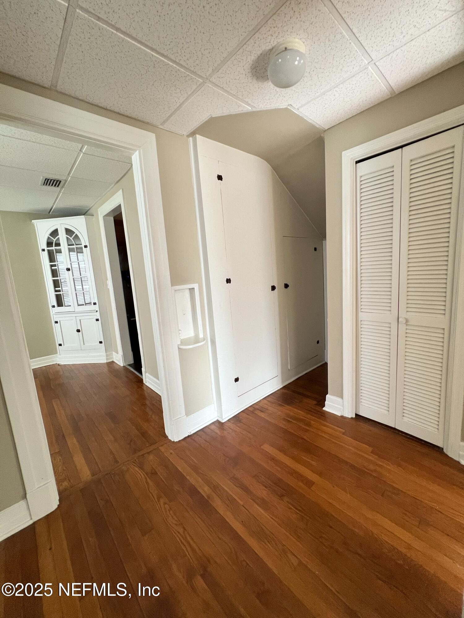 1046 Riviera Street, Unit LOWR Jacksonville, FL 32207 - Photo 9 of 18 IMG_0241