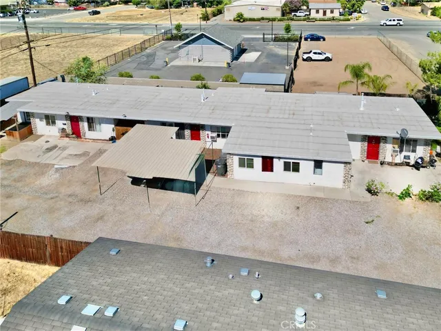 $899,900 | 33043 Wesley Street, Winchester, CA 92596