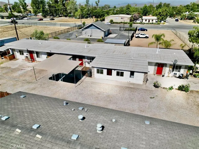 $899,900 | 33043 Wesley Street, Winchester, CA 92596