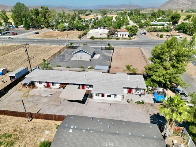 $899,900 | 33043 Wesley Street, Winchester, CA 92596