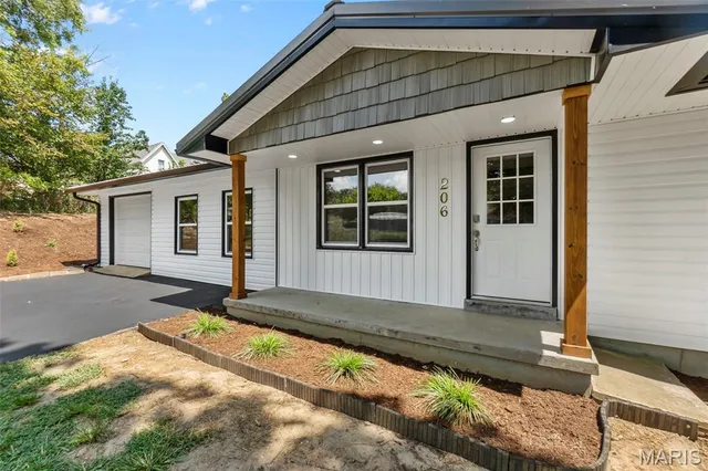 $189,500 | 206 Walnut Street, Marble Hill, MO 63764