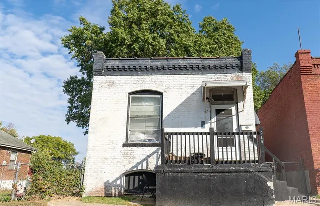 $47,625 | 949 Canaan Avenue, St. Louis, MO 63147