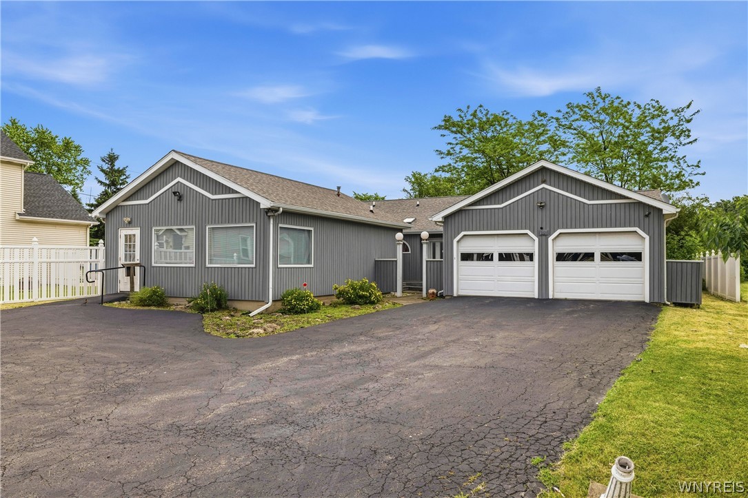 3231-3233 Military Road Niagara, NY 14304 - Photo 1 of 37
