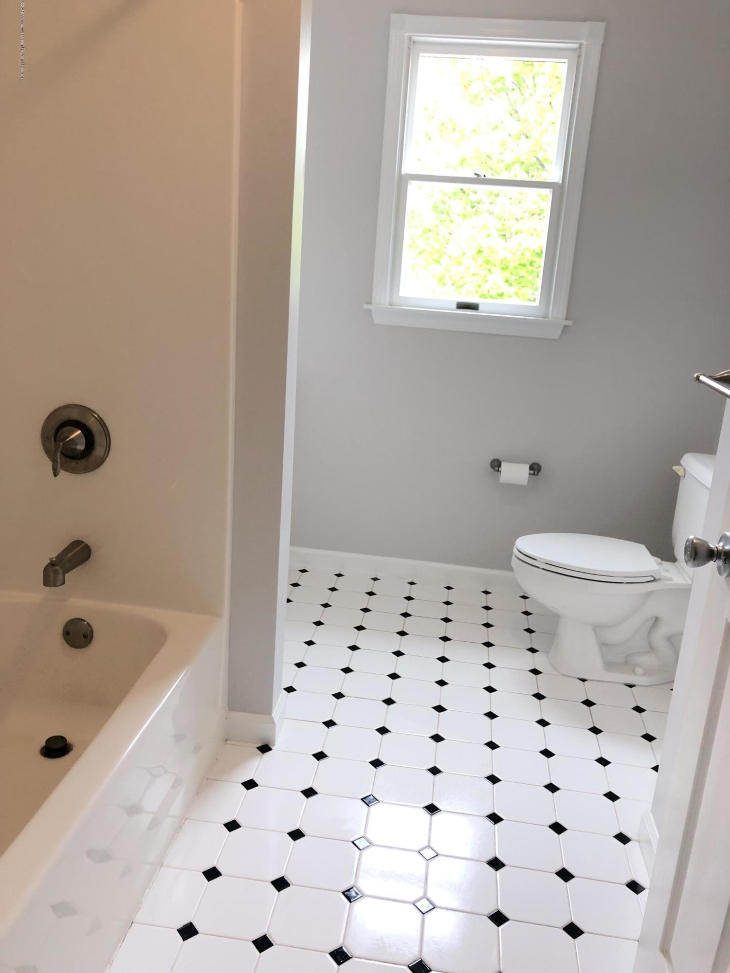 177 Club House Road Brick, NJ 08723 - Photo 17 of 40 upstairs bath 3