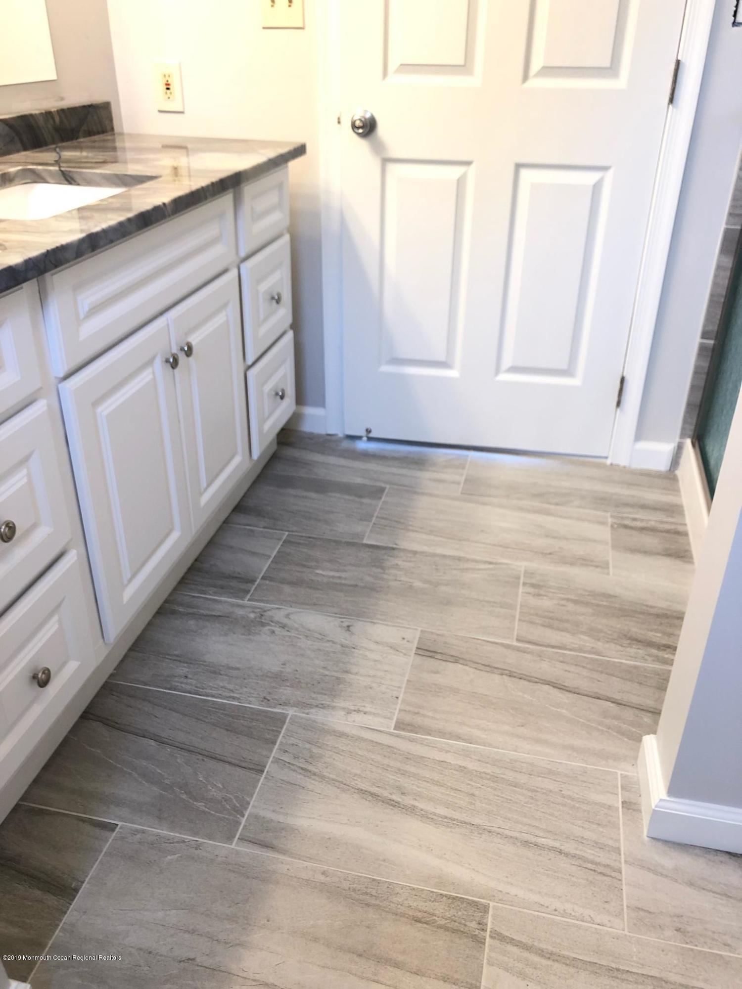 177 Club House Road Brick, NJ 08723 - Photo 25 of 40 master bath full