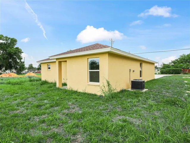$259,000 | 4904 Doyle Parker Avenue, Bowling Green, FL 33834