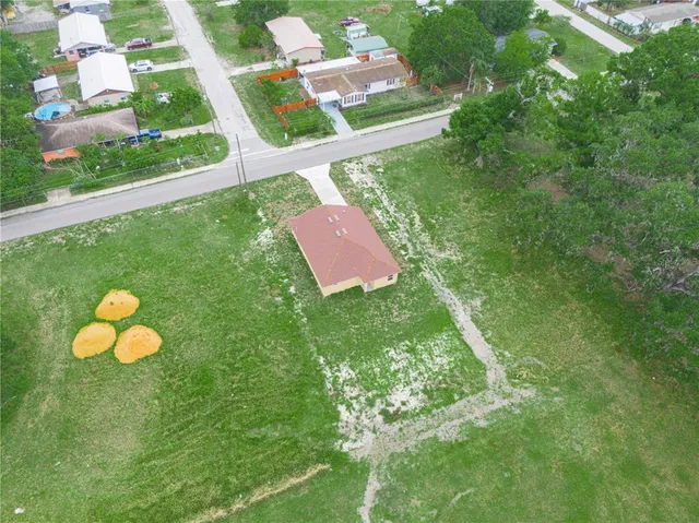 $259,000 | 4904 Doyle Parker Avenue, Bowling Green, FL 33834