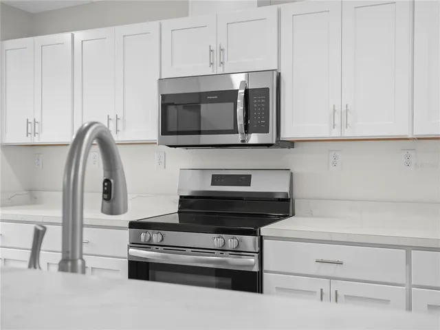 $259,000 | 4904 Doyle Parker Avenue, Bowling Green, FL 33834