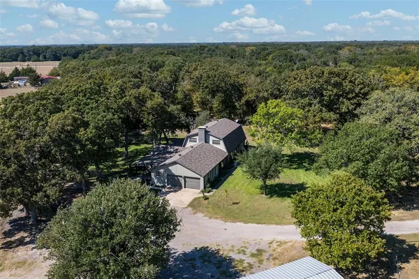 $799,900 | 7639 Farm To Market Road 3396, Kemp, TX 75143