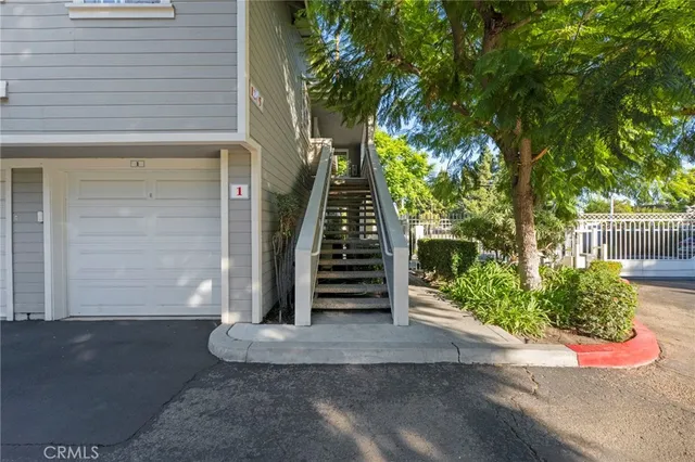 $425,000 | 3500 South Greenville Street, Unit A5, Santa Ana, CA 92704