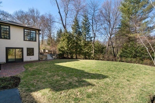 11 Rockridge Road Wellesley, MA 02481 - Photo 35 of 39 Gallery Image 35