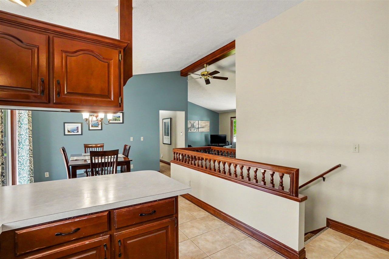 7368 Cherry Avenue Jenison, MI 49428 - Photo 9 of 37