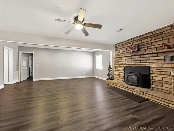 $289,500 | 106 Leonard North, Camdenton, MO 65020