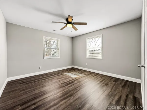 $289,500 | 106 Leonard North, Camdenton, MO 65020